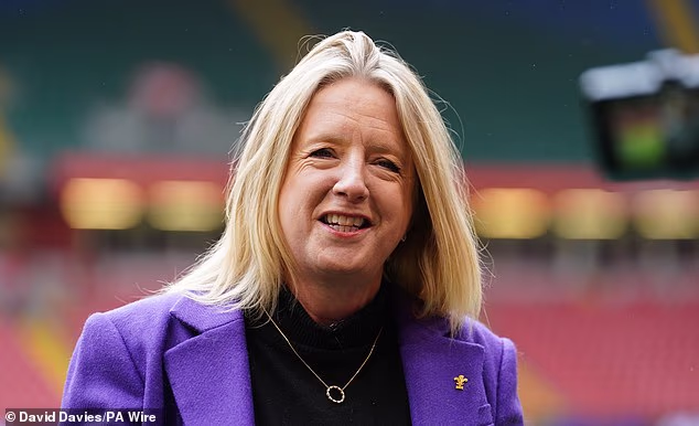 A executiva-chefe da Welsh Rugby Union, Abi Tierney, defendeu sua posição em meio a críticas