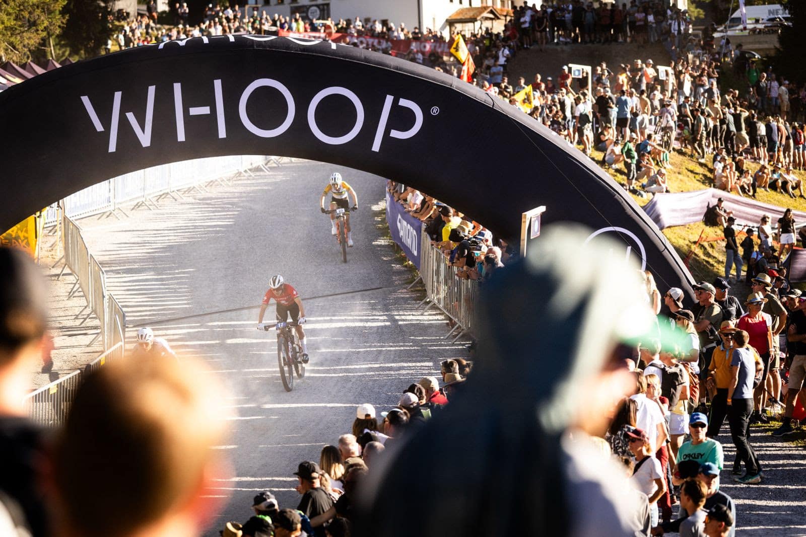 A ação da Copa do Mundo esquenta com a mudança das corridas para Lenzerheide, na Suíça