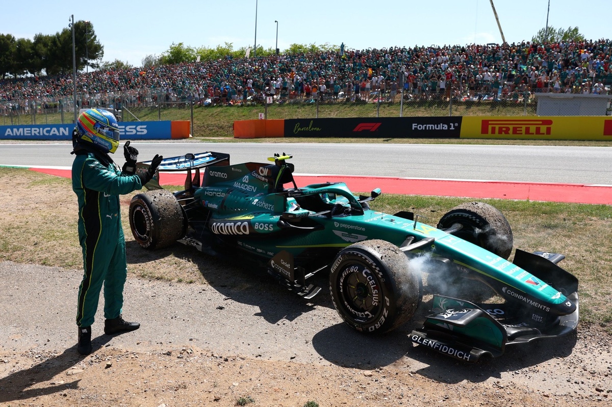 A dura realidade da Aston Martin foi exposta em Mônaco e Barcelona