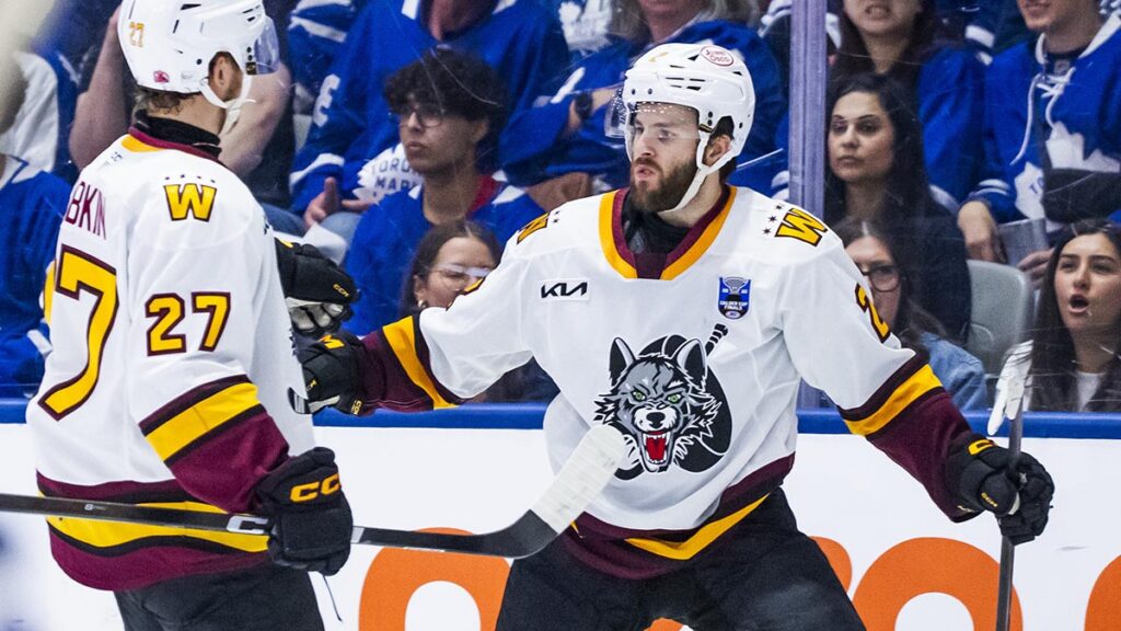 Ao forçar o Jogo 5, os Lobos jogam com a identidade | TheAHL. com
