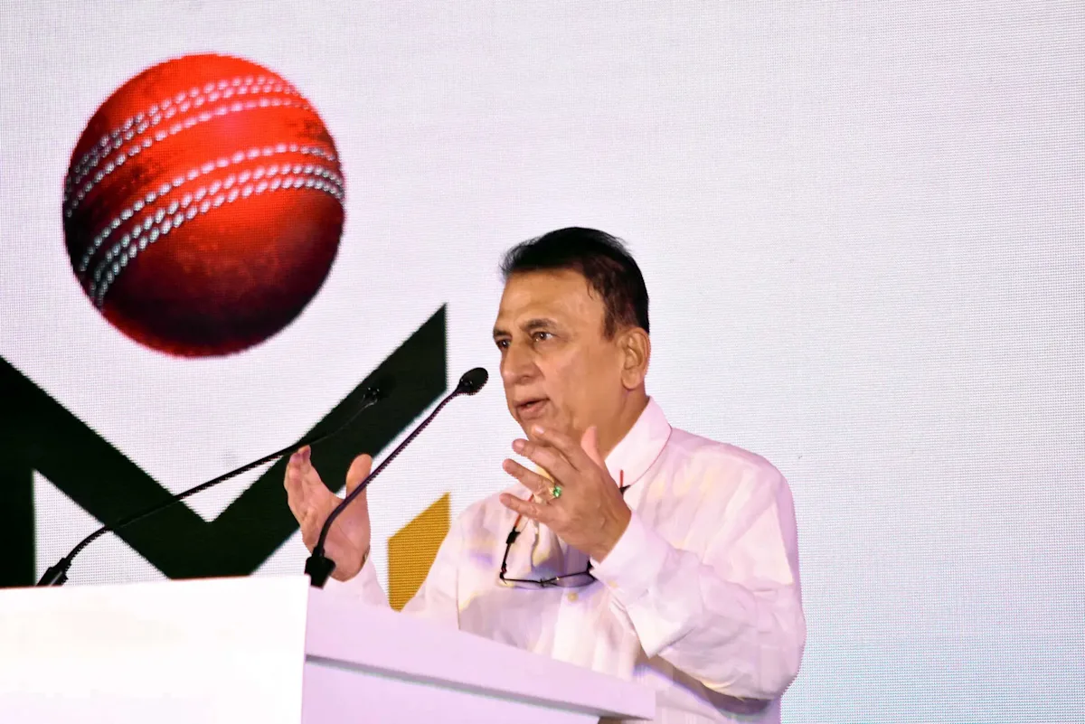 'As lamentações e gemidos continuam': Sunil Gavaskar rebate os críticos do IPL