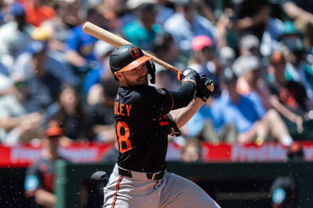Braves lança Maverick Handley - Rumores comerciais da MLB