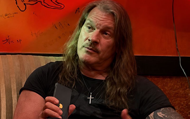 Chris Jericho revela por que abandonar o Y2J foi um dos maiores riscos de sua carreira