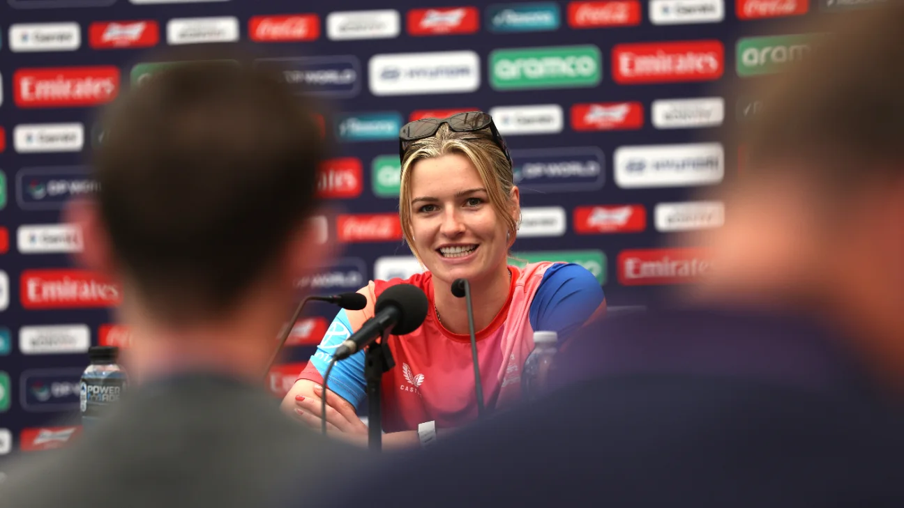 Copa do Mundo Feminina T20 - Bell promete trazer energia enquanto a Inglaterra enfrenta o convite da Irlanda