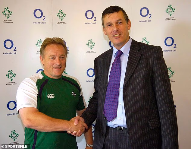 Confiança: Eddie O'Sullivan acerta novo contrato como técnico da Irlanda antes da Copa do Mundo de 2007