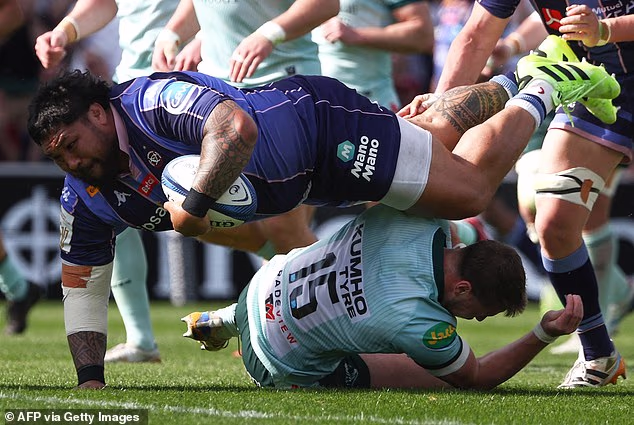 Big Ben Tameifuna levou o Leicester Tigers às oitavas de final da Copa dos Campeões e agora está de olho no campeão do PREM, Bath