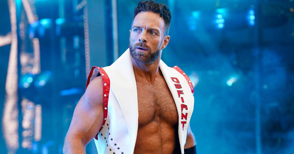 LA Knight está supostamente tendo problemas com o front office da WWE por causa de recentes decisões de reserva