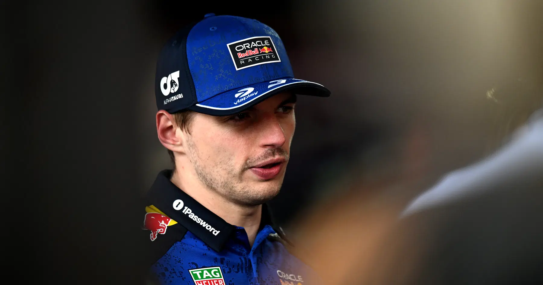 Max Verstappen reage à decisão chocante da FIA enquanto questões de campo da Red Bull