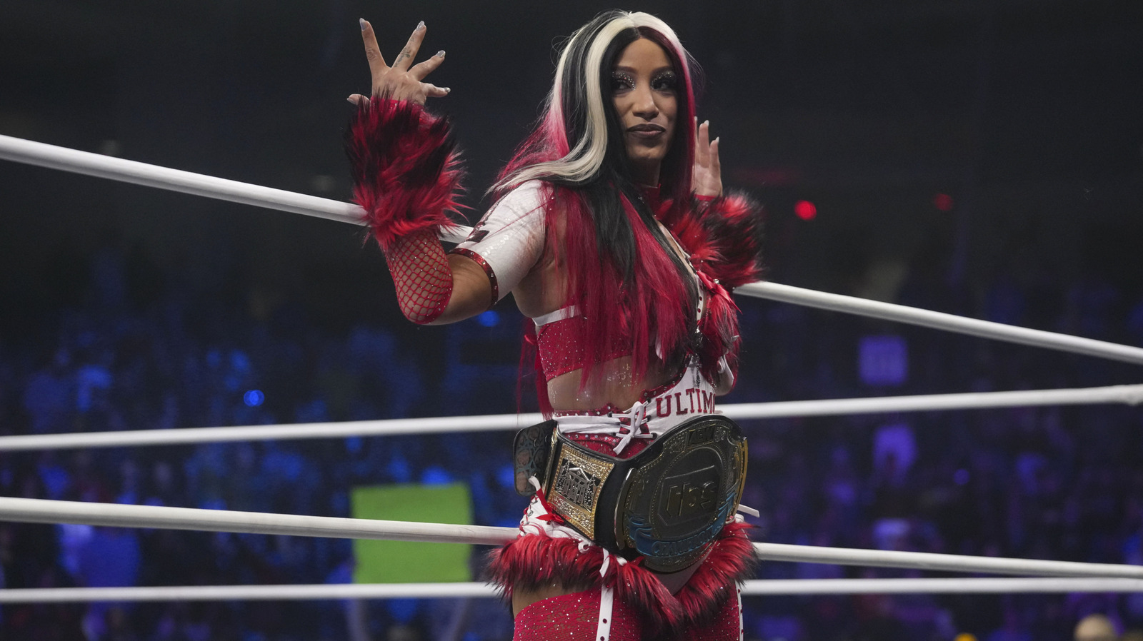 Mercedes Mone reflete sobre o retorno do AEW Dynamite, do Comeback Outfit e do Collision skin
