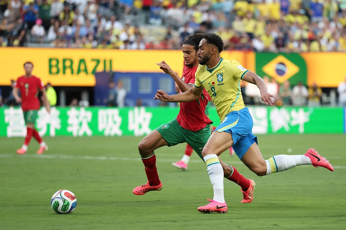 O alvo do Arsenal foi comparado a Rooney e Bellingham