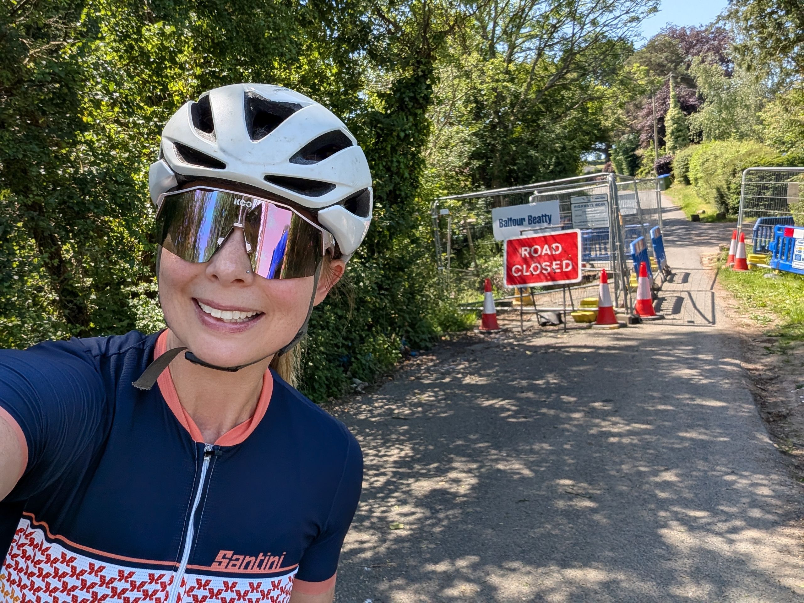 Os ciclistas adoram um bom fechamento de estrada - isso me ajudou a banir pensamentos intrusivos de deixar meus filhos órfãos de mãe