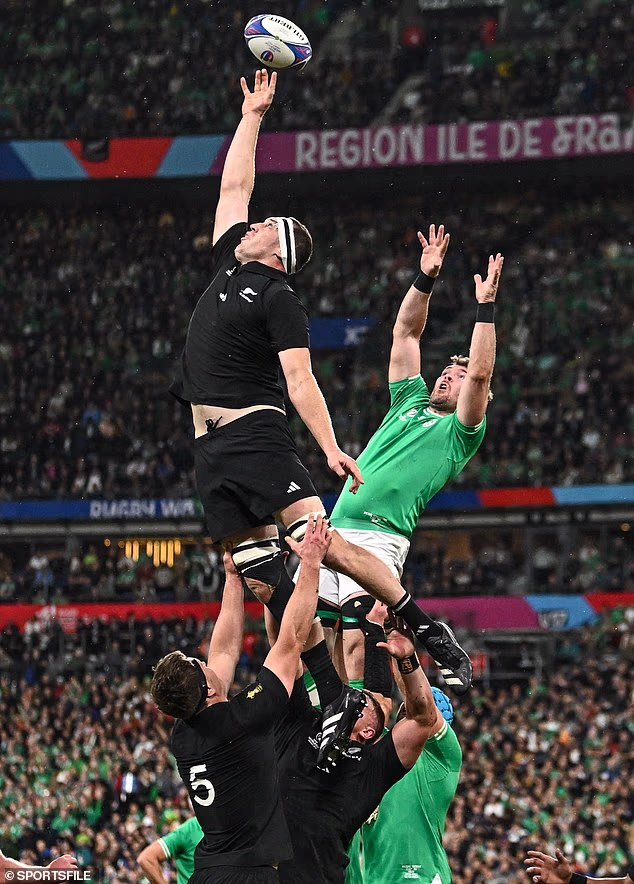 Brodie Retallick surgiu como uma das histórias de sucesso. Ele se tornaria uma peça integrante na configuração dos All Blacks