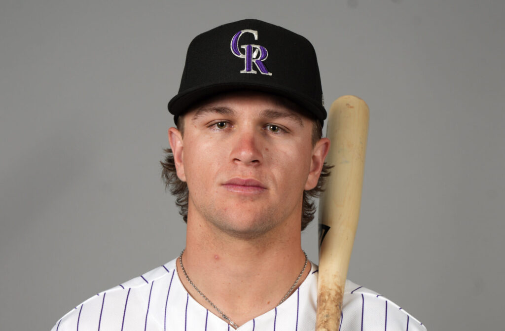 Rockies seleciona Cole Carrigg - Rumores comerciais da MLB