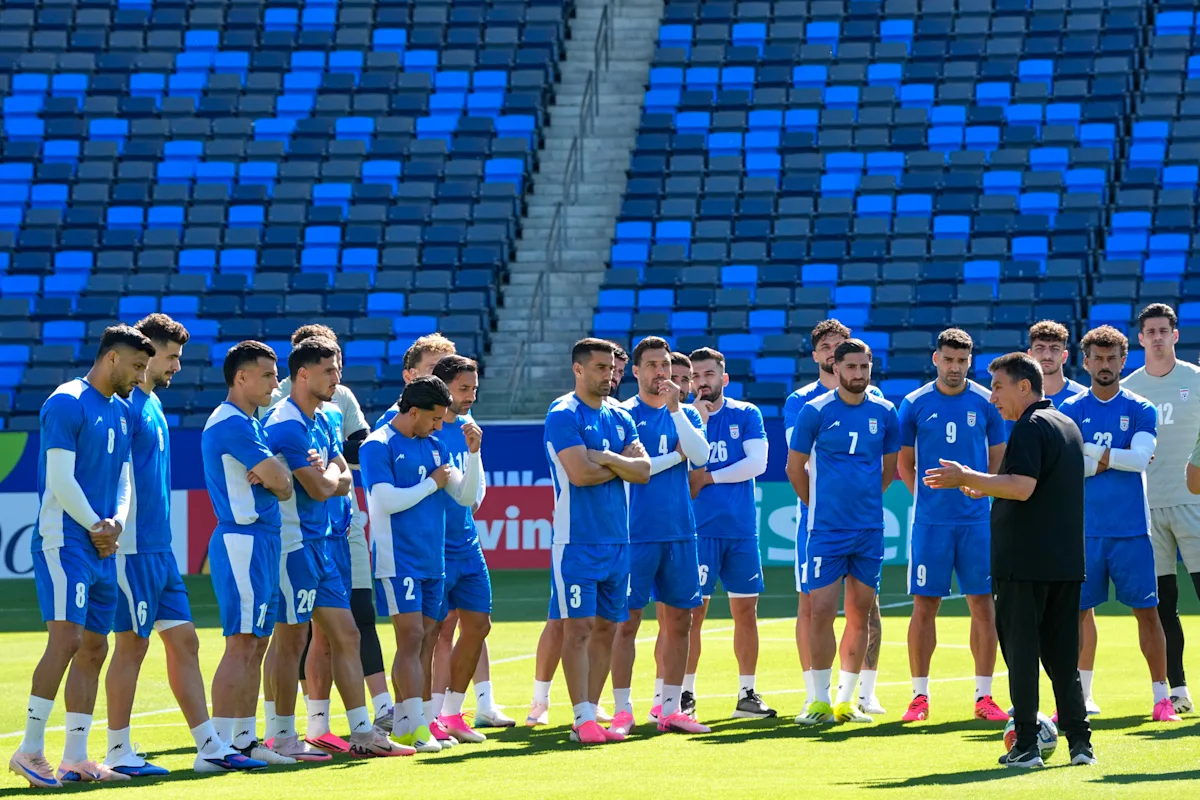 Técnico diz que EUA ainda maltratam o Irã na Copa do Mundo antes da segunda mão