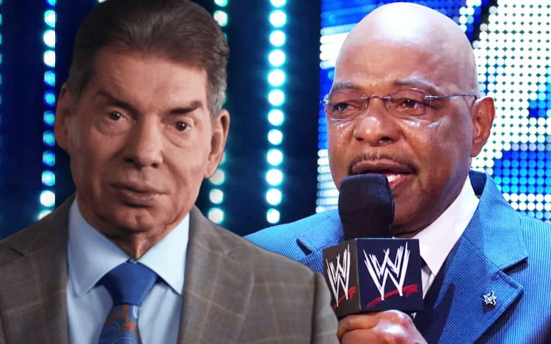 Teddy Long diz que a WWE precisa que Vince McMahon volte para “fazer isso direito”