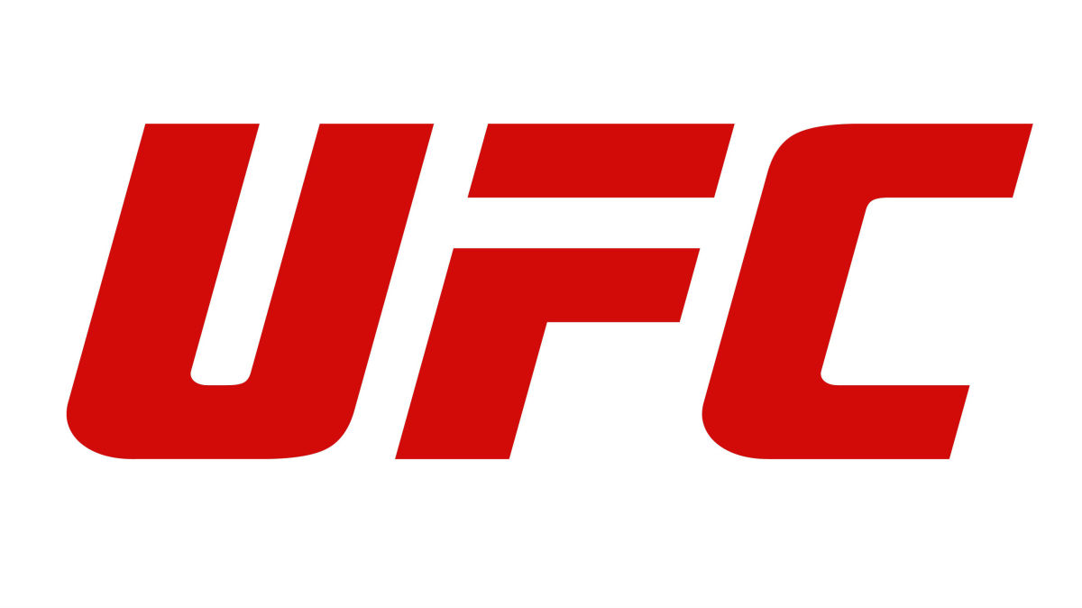 assistindo o cartão da liberdade do UFC | PWMania