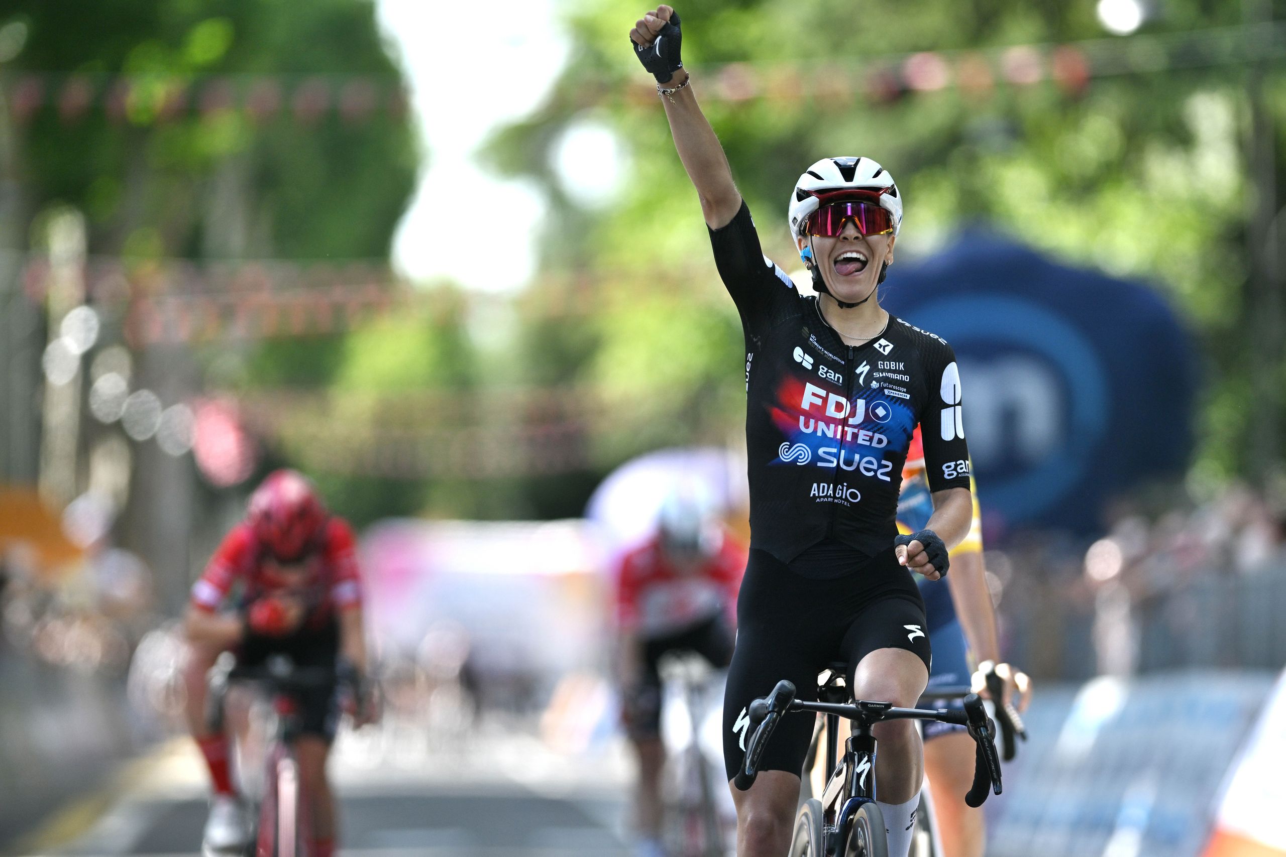 ‘Tive que manter a cabeça fresca e a calma, mas foi isso, consegui’ – Célia Gery, de 20 anos, vence a 7ª etapa do Giro d’Italia feminino